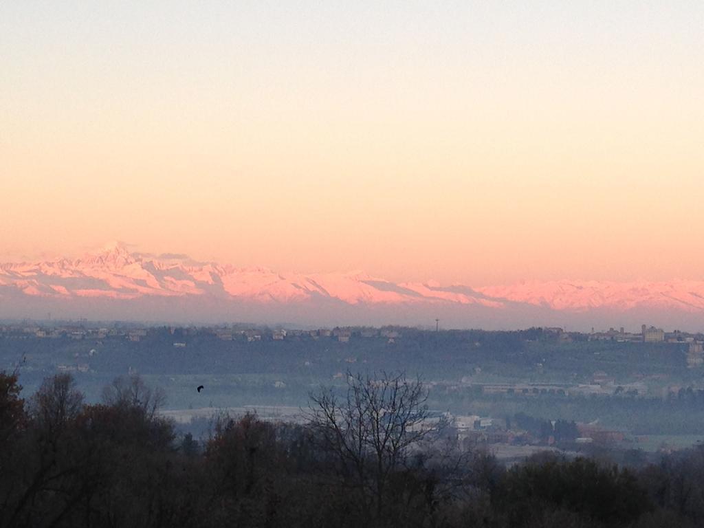 Ecolodge Langhe Cherasco Exteriér fotografie